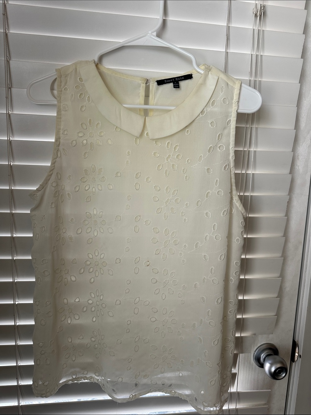 Sweet Rain Ivory Eyelet Sleeveless Peter Pan Collar Dress